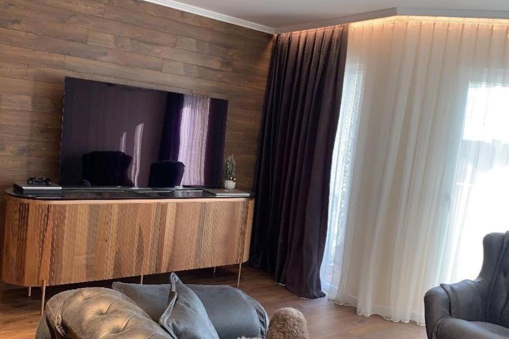 Lux Apart Karlovo Buitenkant foto