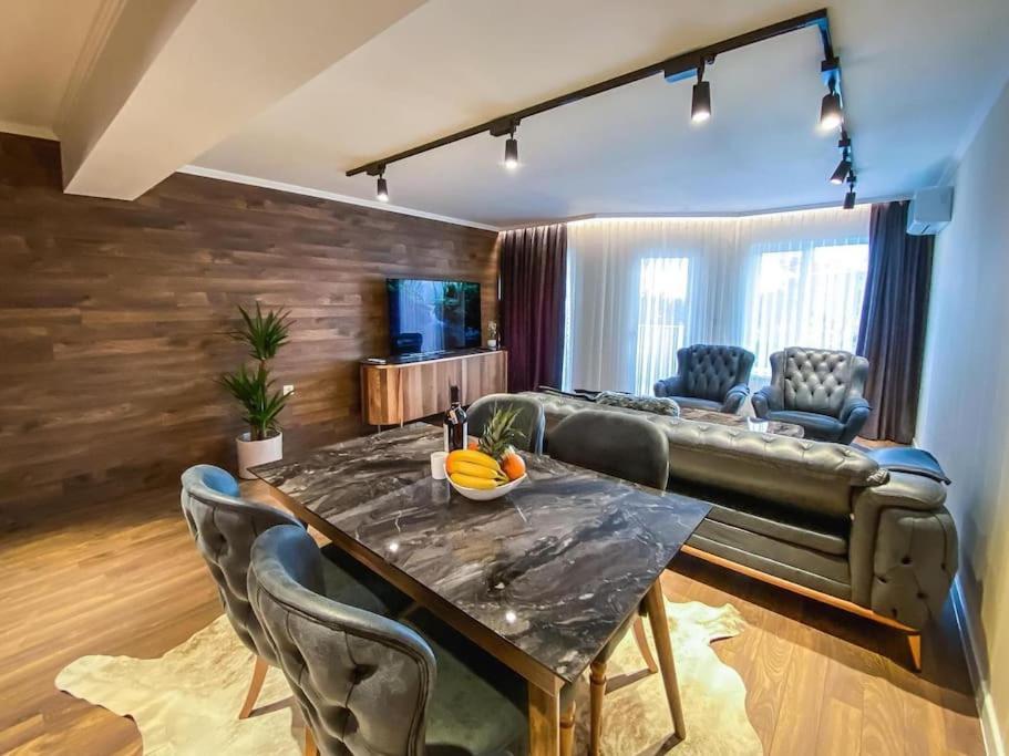 Lux Apart Karlovo Buitenkant foto